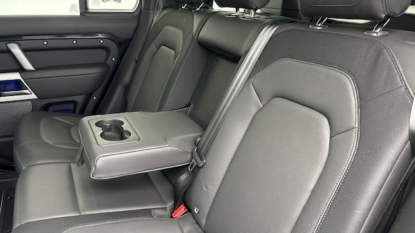Used Land Rover Defender 110 2022 for sale - 76081576: Photo 9