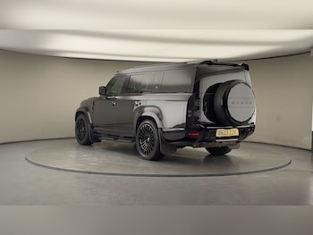 Used Land Rover Defender 2023 for sale - 78638457: Photo