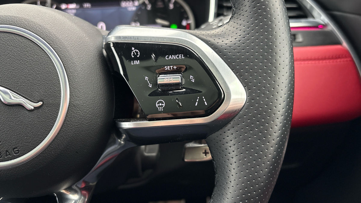 Used Jaguar F-Pace 2023 for sale - 78004130: Photo 14