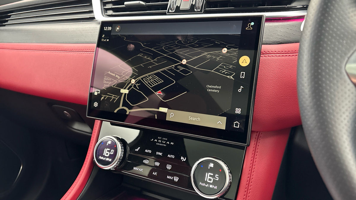 Used Jaguar F-Pace 2023 for sale - 78004130: Photo 17