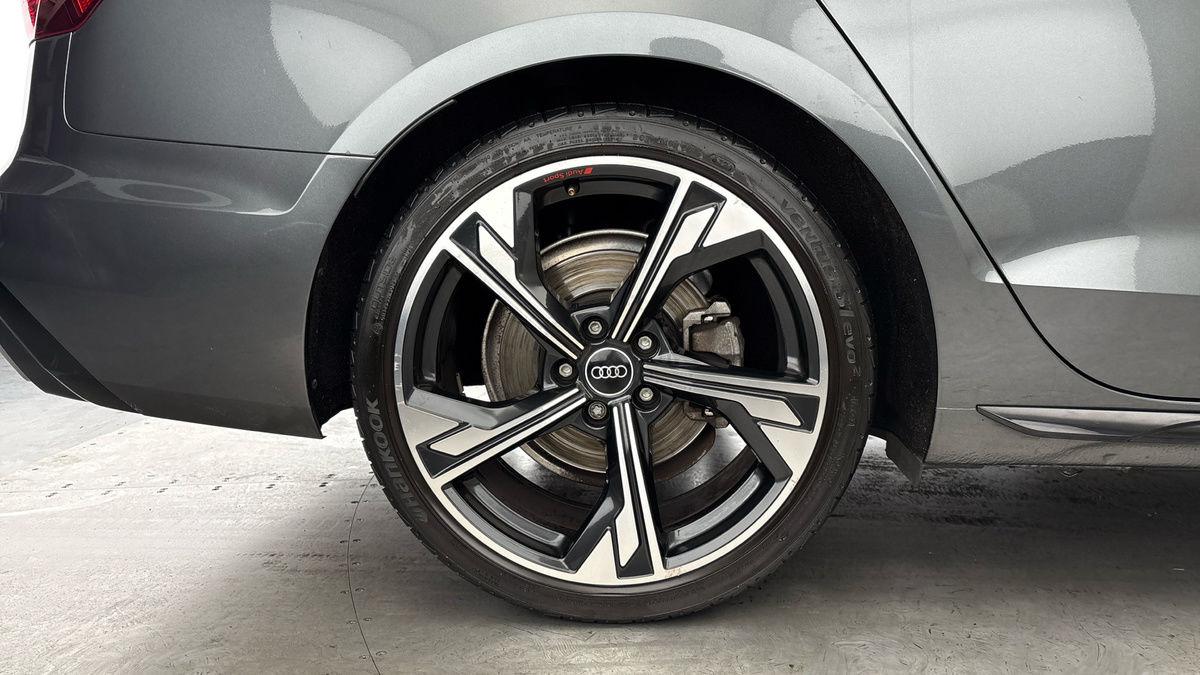 Used Audi A4 Avant 2022 for sale - 76407259: Photo 10