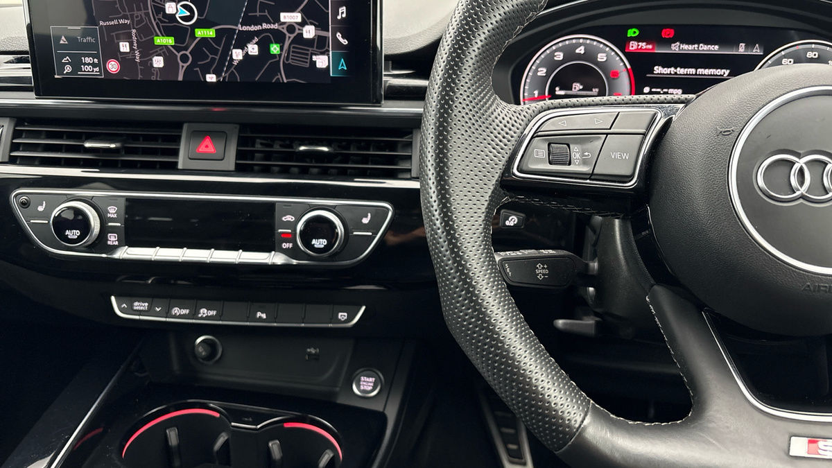 Used Audi A4 Avant 2022 for sale - 76407259: Photo 13