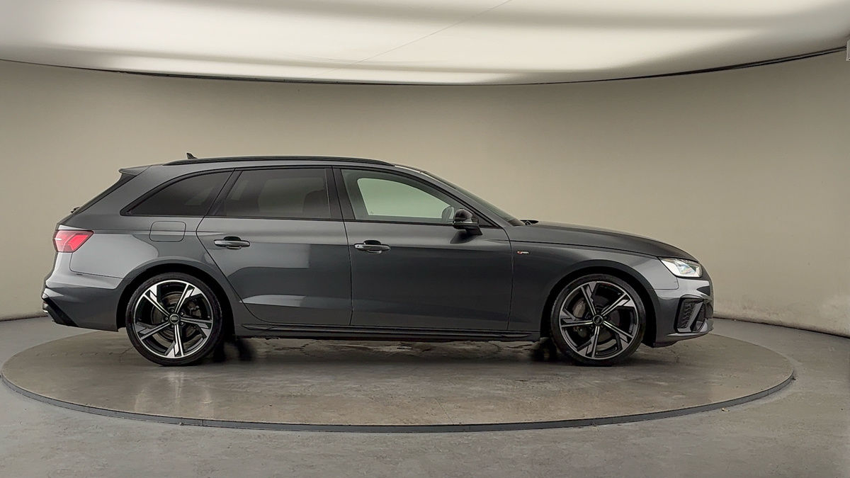 Used Audi A4 Avant 2022 for sale - 76407259: Photo 16