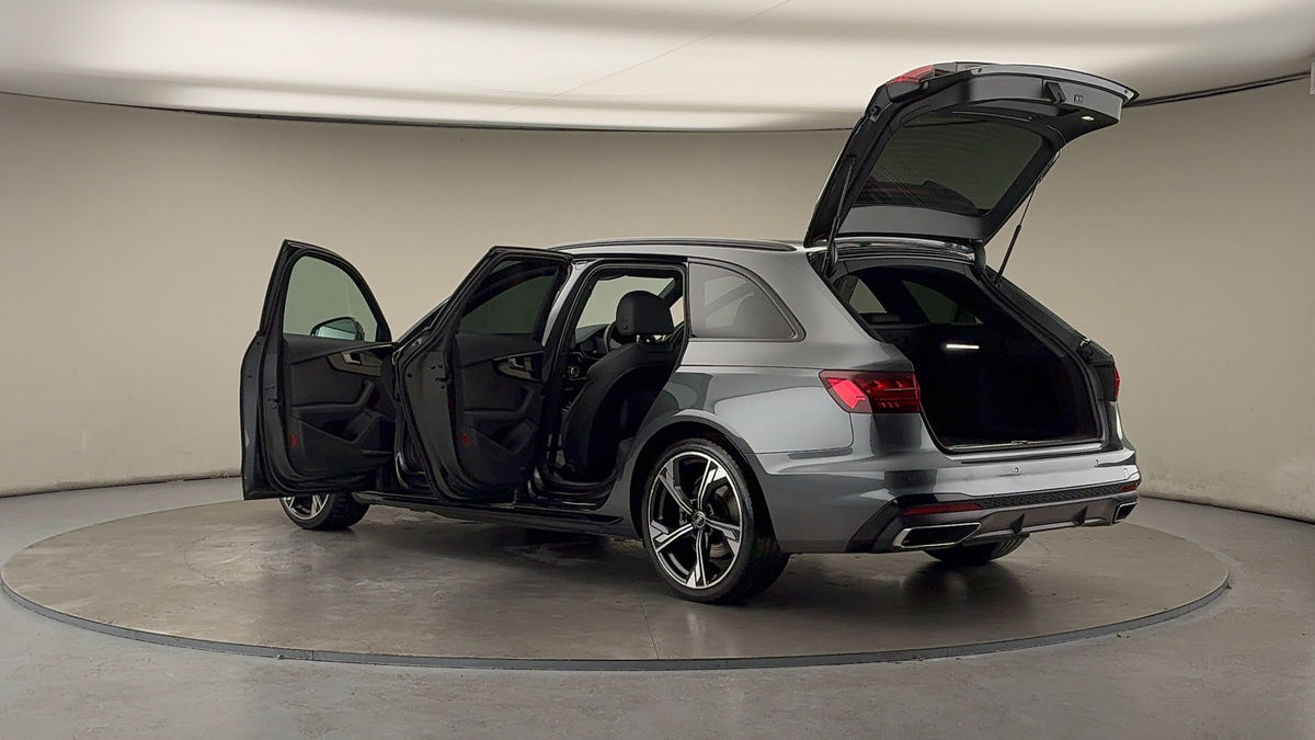 Used Audi A4 Avant 2022 for sale - 76407259: Photo 43