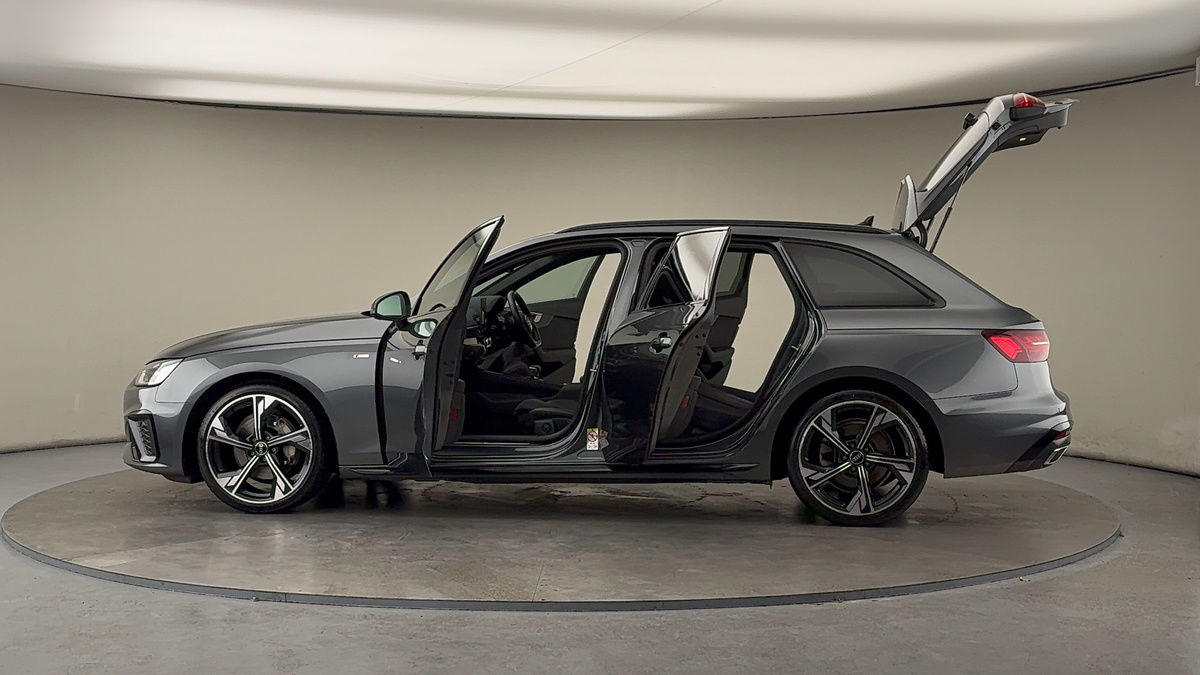 Used Audi A4 Avant 2022 for sale - 76407259: Photo 46