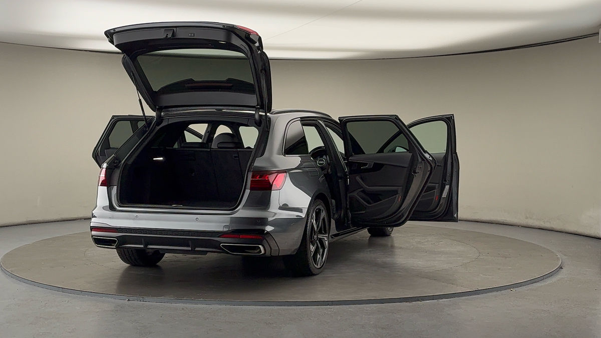 Used Audi A4 Avant 2022 for sale - 76407259: Photo 59