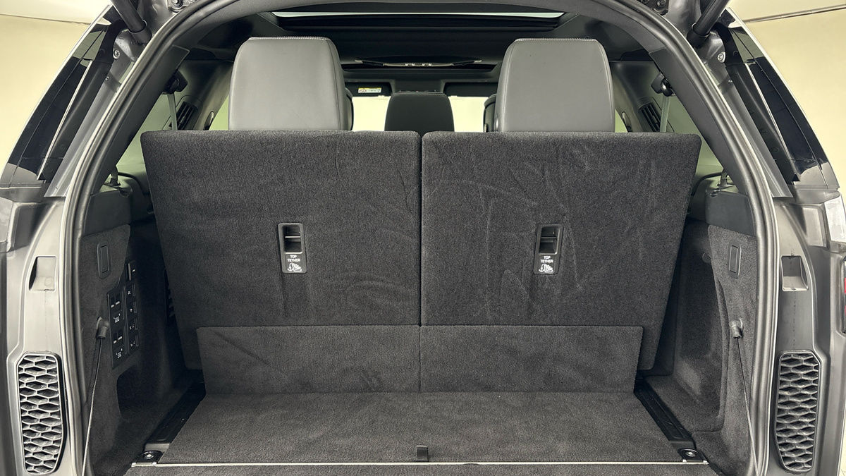 Used Land Rover Discovery 2023 for sale - 76836776: Photo 11