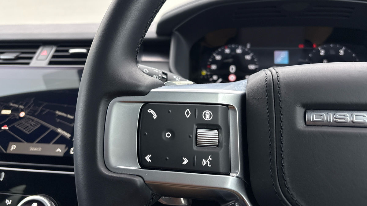 Used Land Rover Discovery 2023 for sale - 76836776: Photo 13