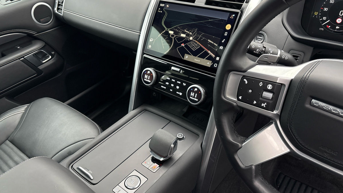 Used Land Rover Discovery 2023 for sale - 76836776: Photo 18