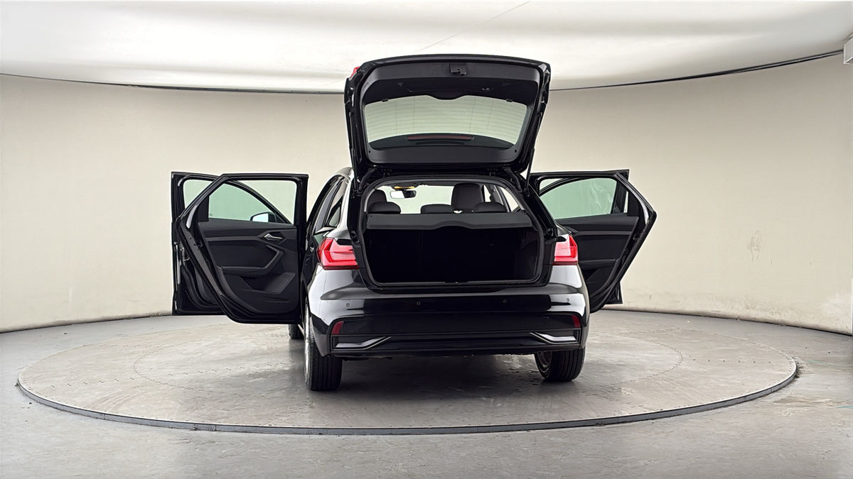 Used Audi A1 2019 for sale - 77990347: Photo 60