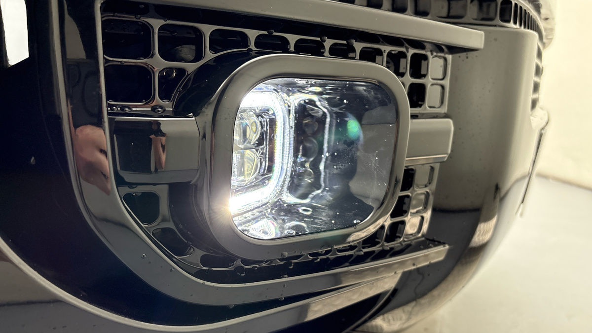 Used Land Rover Defender 130 2023 for sale - 76570850: Photo 28