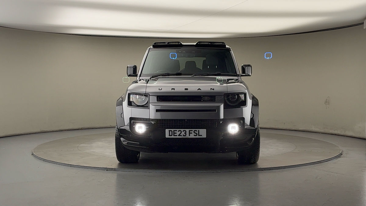 Used Land Rover Defender 130 2023 for sale - 76570850: Photo 3