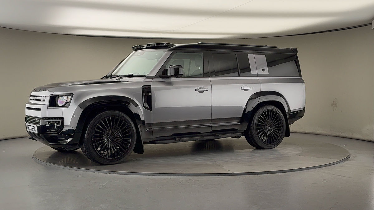 Used Land Rover Defender 130 2023 for sale - 76570850: Photo 34