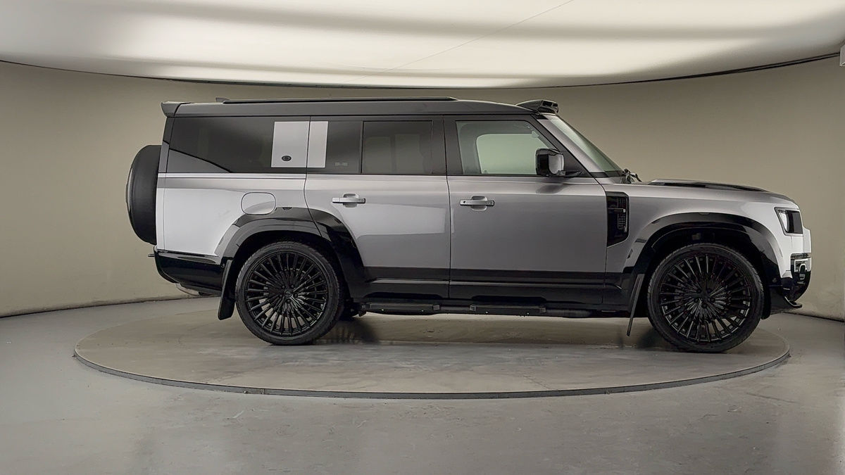 Used Land Rover Defender 130 2023 for sale - 76570850: Photo 41