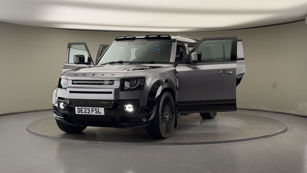 Used Land Rover Defender 130 2023 for sale - 76570850: Photo 55