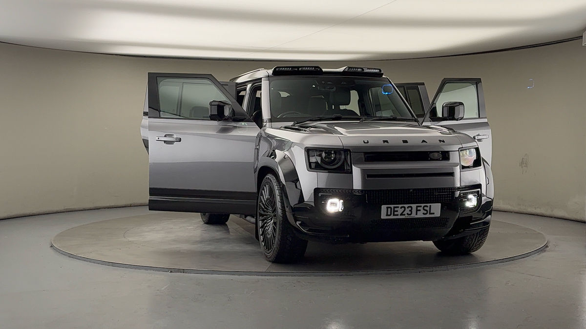 Used Land Rover Defender 130 2023 for sale - 76570850: Photo 57