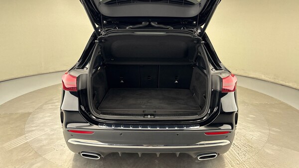 Used Mercedes-Benz GLA 2024 for sale - 75937808: Photo 11