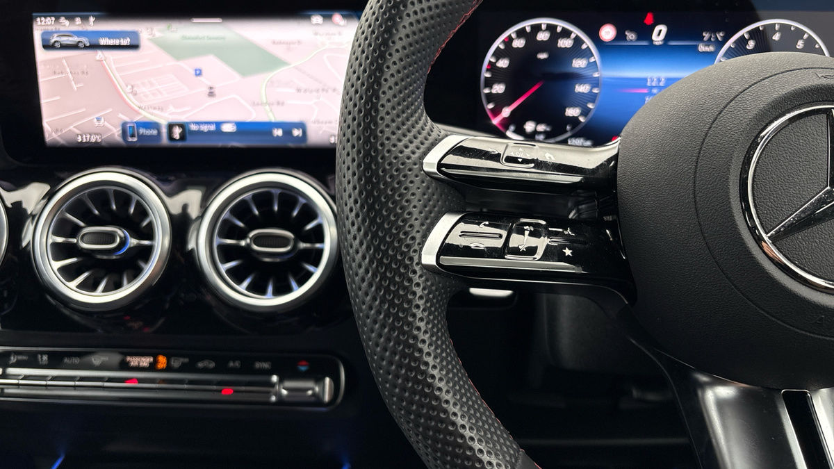 Used Mercedes-Benz GLA 2024 for sale - 75937808: Photo 13