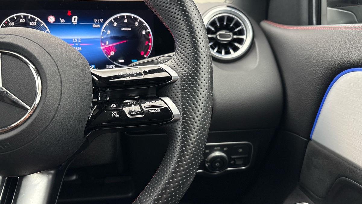 Used Mercedes-Benz GLA 2024 for sale - 75937808: Photo 14