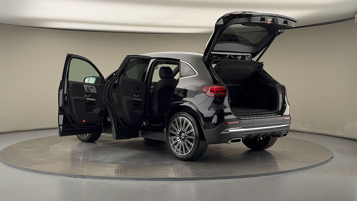 Used Mercedes-Benz GLA 2024 for sale - 75937808: Photo 44