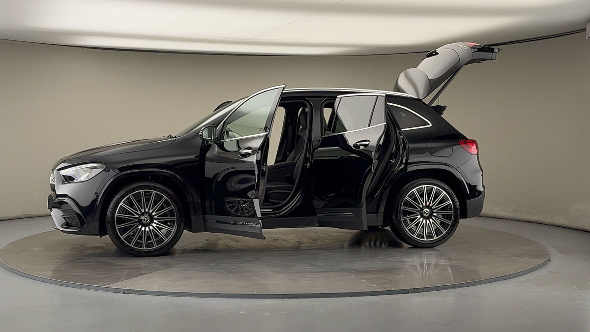 Used Mercedes-Benz GLA 2024 for sale - 75937808: Photo 48