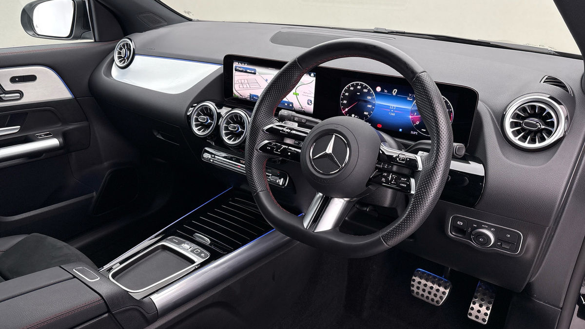 Used Mercedes-Benz GLA 2024 for sale - 75937808: Photo 5