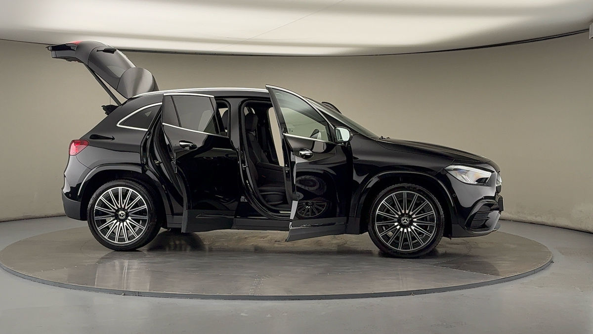 Used Mercedes-Benz GLA 2024 for sale - 75937808: Photo 56