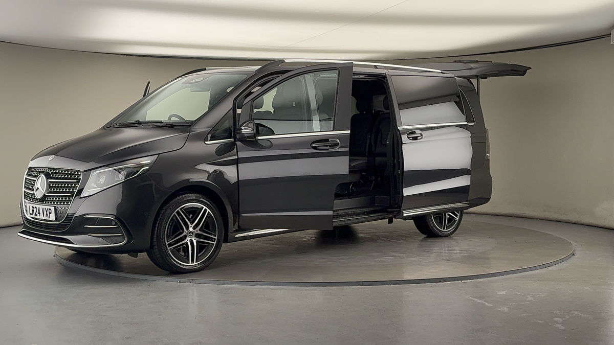 Used Mercedes-Benz V-Class 2024 for sale - 76520942: Photo 22