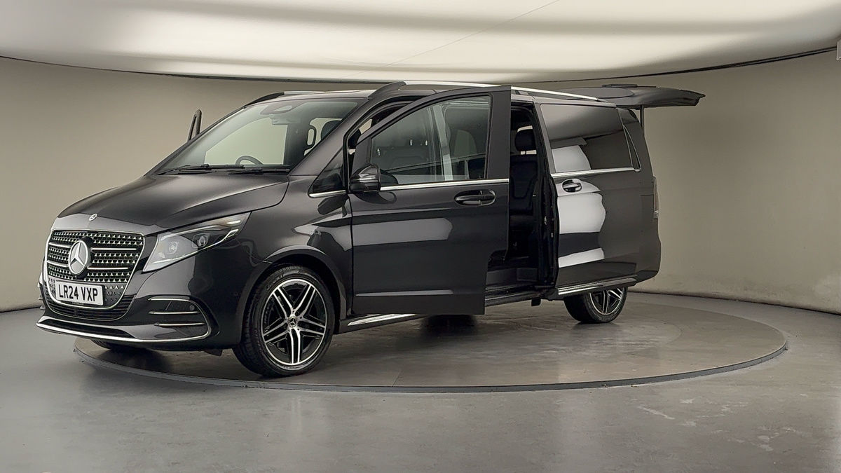 Used Mercedes-Benz V-Class 2024 for sale - 76520942: Photo 49