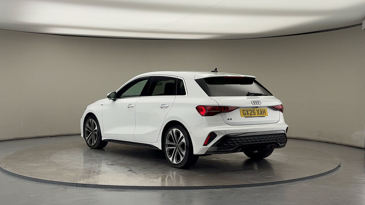 Used Audi A3 2025 for sale - 76292313: Photo 2