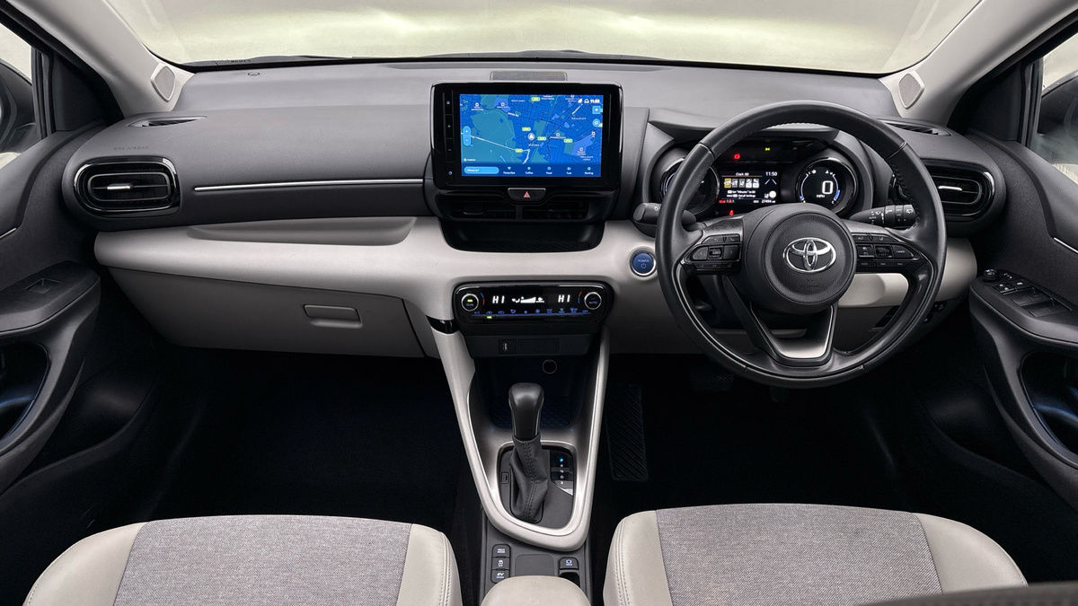 Used Toyota Yaris 2022 for sale - 77277062: Photo 12