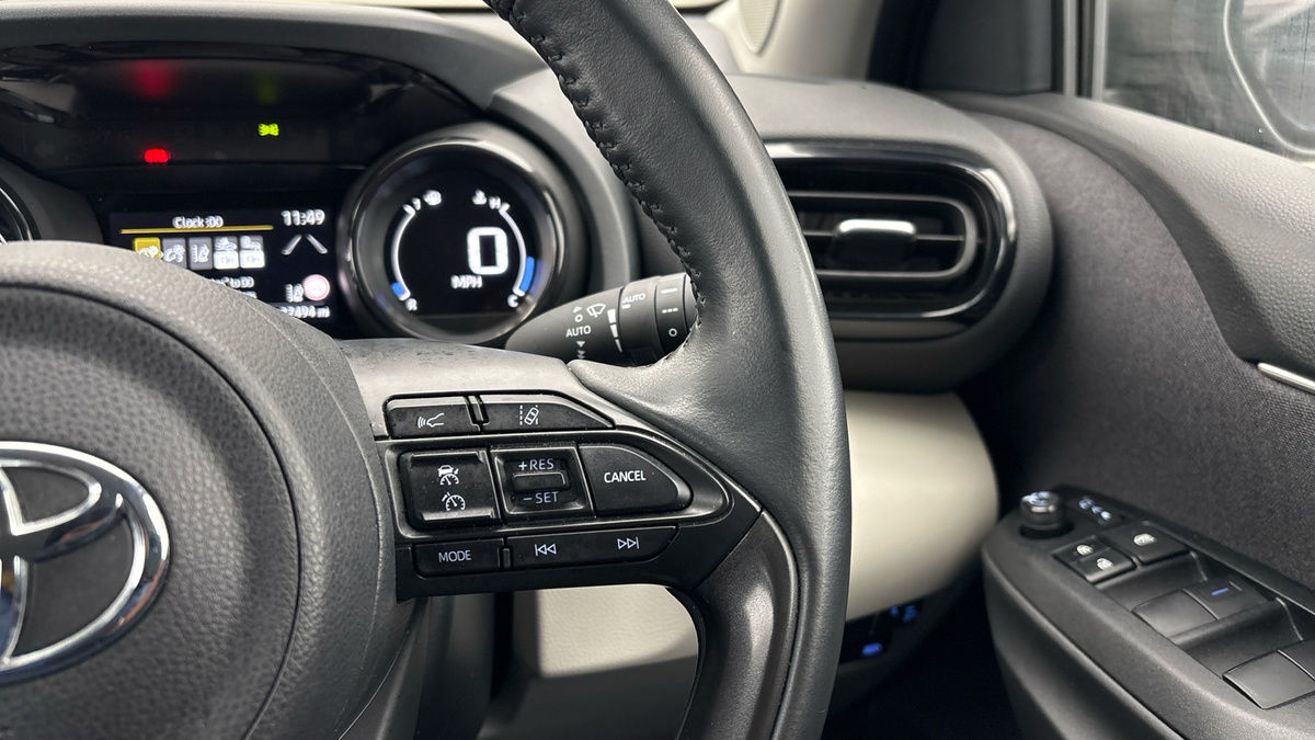 Used Toyota Yaris 2022 for sale - 77277062: Photo 14