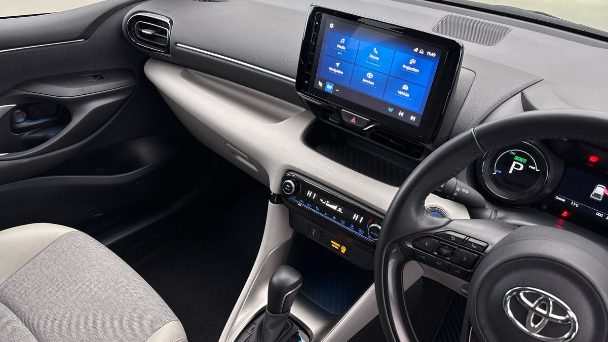 Used Toyota Yaris 2022 for sale - 77277062: Photo 18