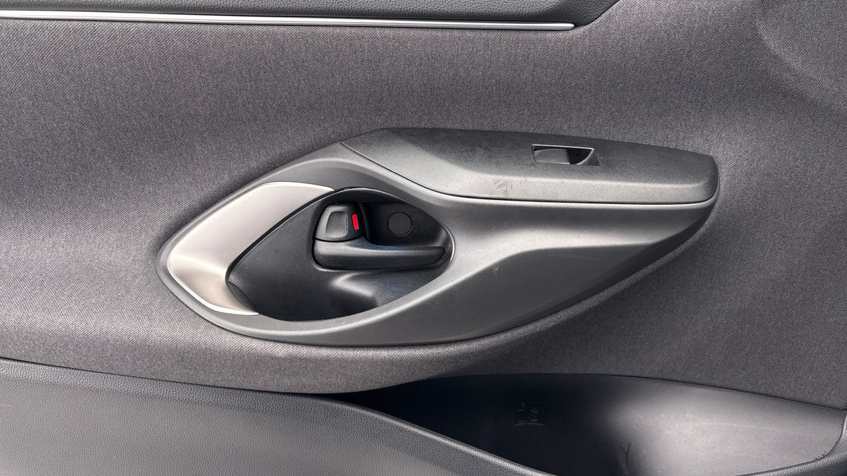 Used Toyota Yaris 2022 for sale - 77277062: Photo 19