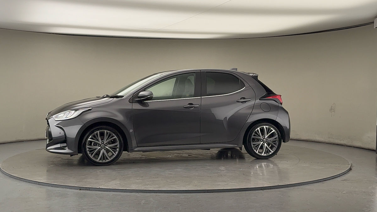 Used Toyota Yaris 2022 for sale - 77277062: Photo 28