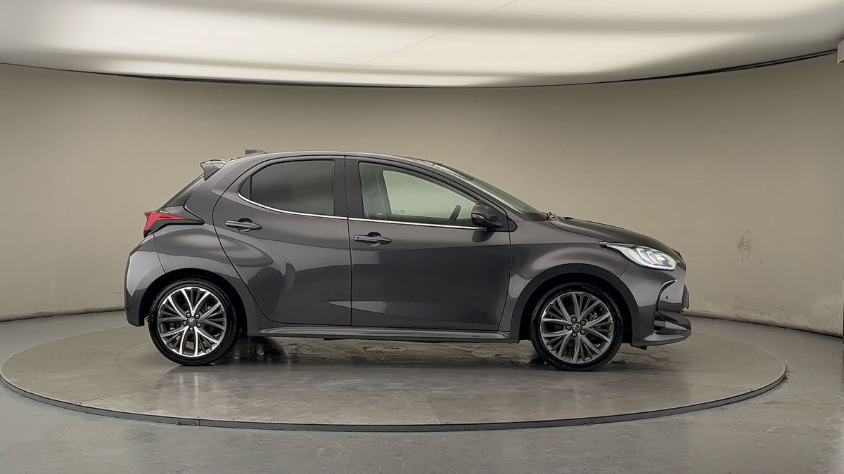 Used Toyota Yaris 2022 for sale - 77277062: Photo 36