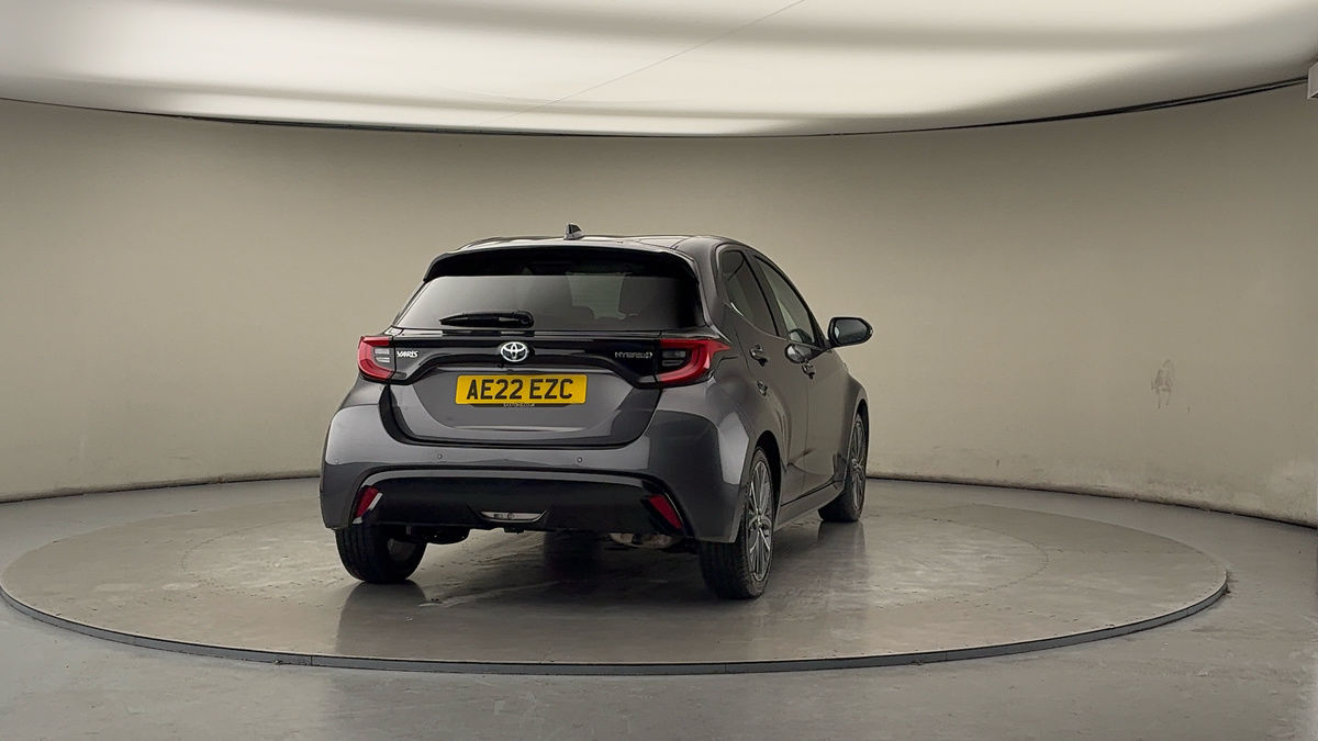 Used Toyota Yaris 2022 for sale - 77277062: Photo 40