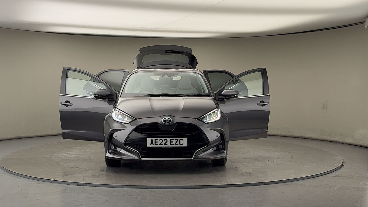 Used Toyota Yaris 2022 for sale - 77277062: Photo 51