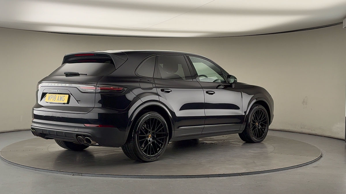 Used Porsche Cayenne 2018 for sale - 77014699: Photo 21