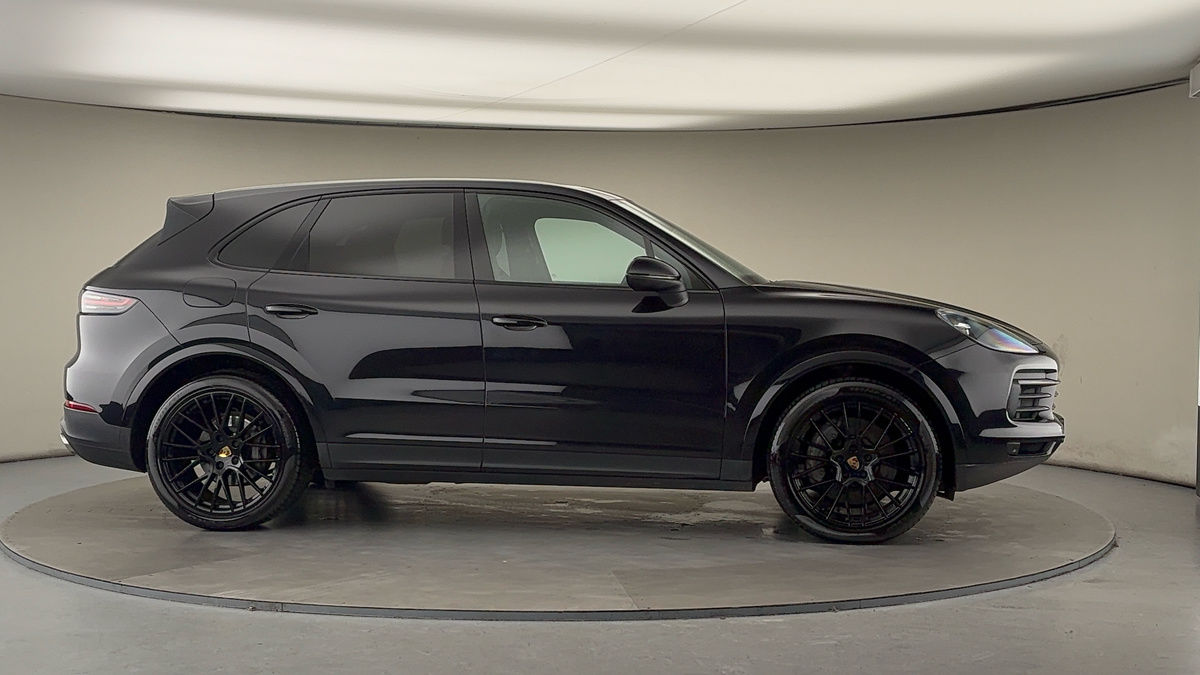 Used Porsche Cayenne 2018 for sale - 77014699: Photo 38