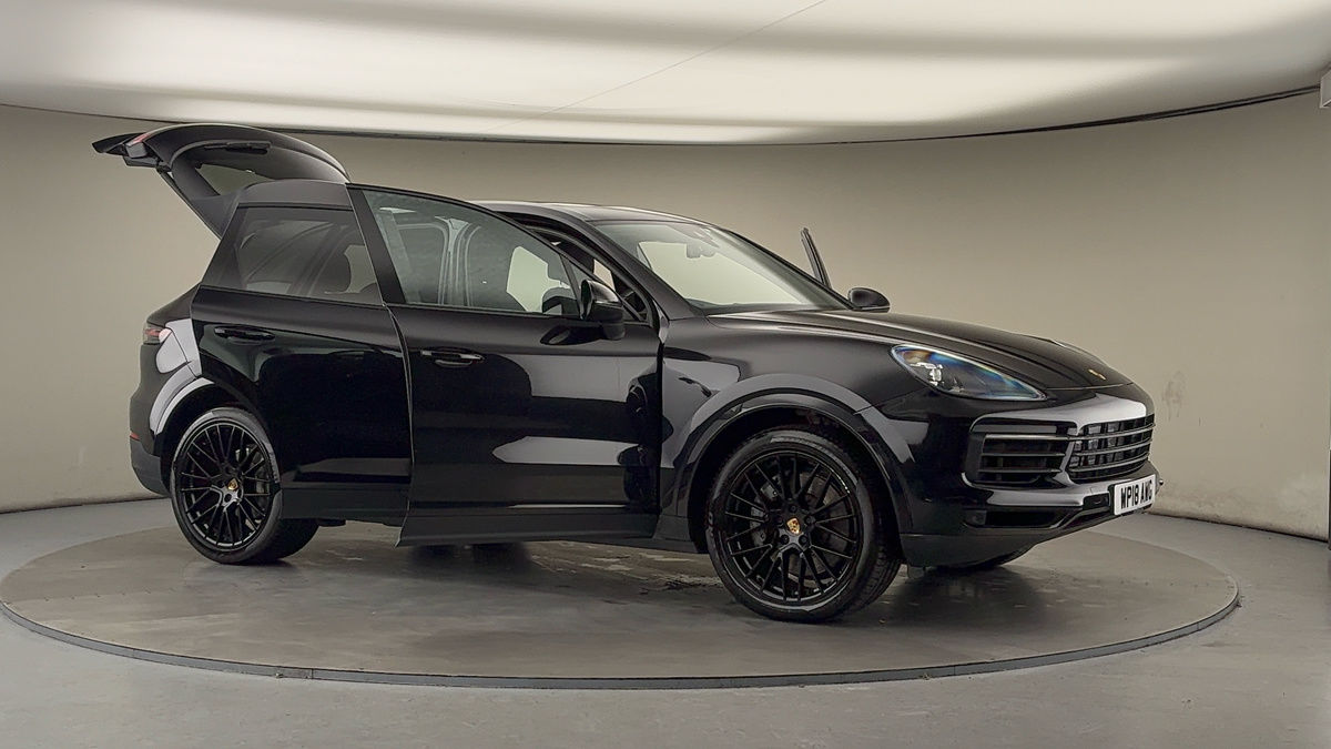 Used Porsche Cayenne 2018 for sale - 77014699: Photo 56