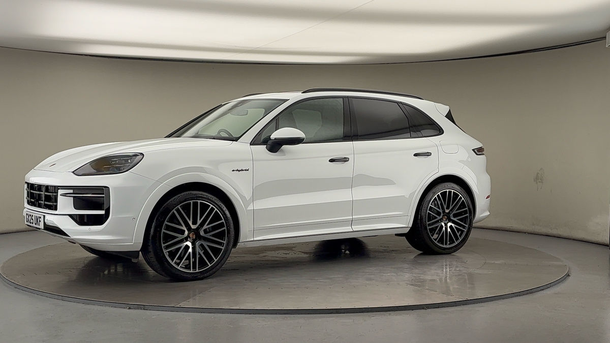 Used Porsche Cayenne 2025 for sale - 76583104: Photo 34