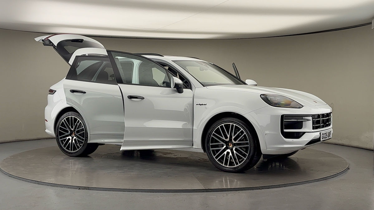 Used Porsche Cayenne 2025 for sale - 76583104: Photo 59