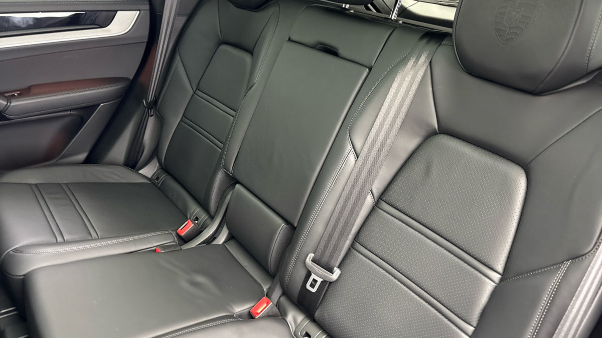 Used Porsche Cayenne 2025 for sale - 76583104: Photo 8