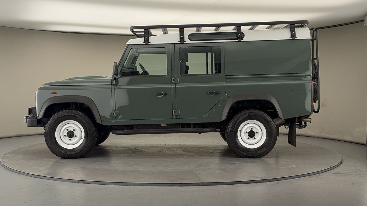 Used Land Rover Defender 110 2015 for sale - 77584256: Photo 15