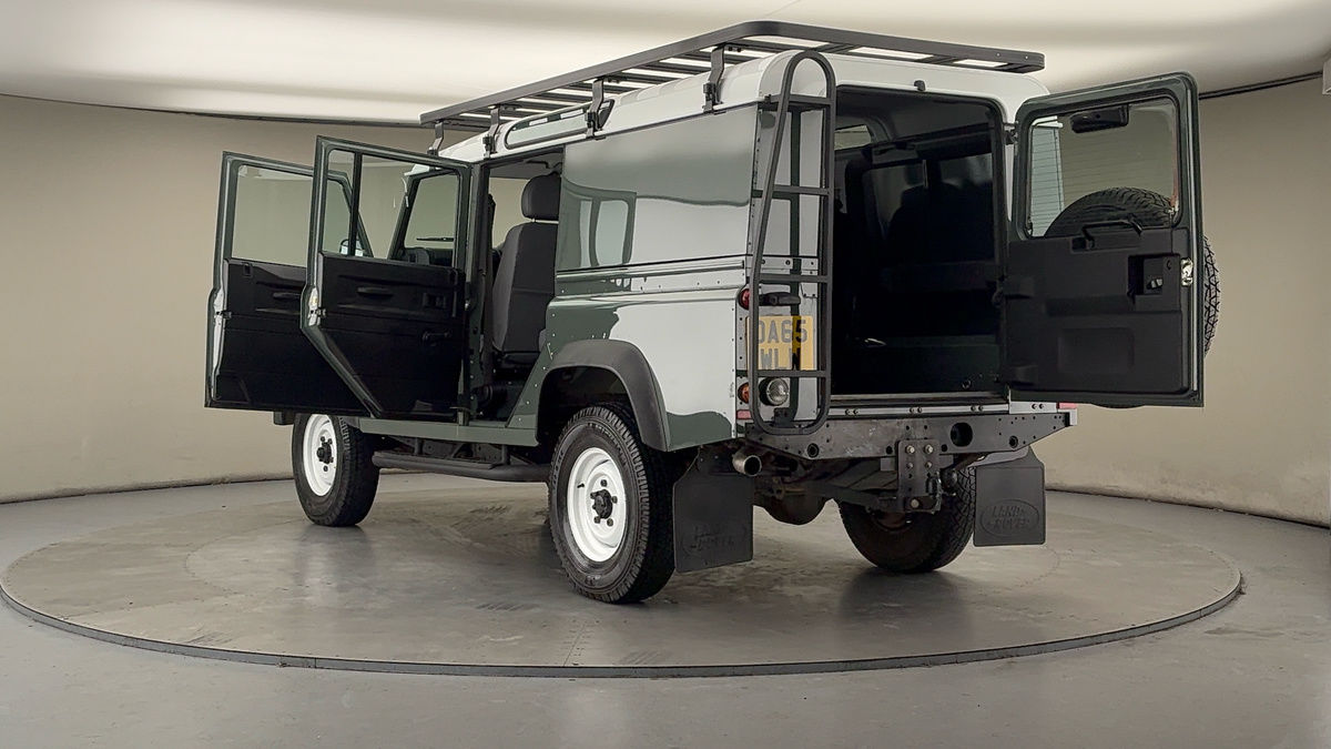 Used Land Rover Defender 110 2015 for sale - 77584256: Photo 23