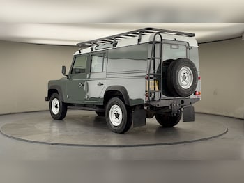 Used Land Rover Defender 110 2015 for sale - 77584256: Photo