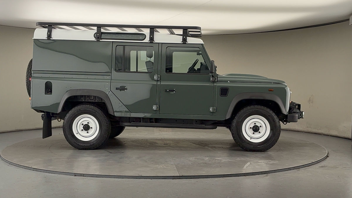 Used Land Rover Defender 110 2015 for sale - 77584256: Photo 37