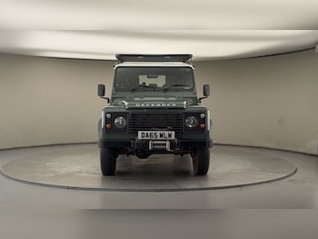 Used Land Rover Defender 110 2015 for sale - 77584256: Photo