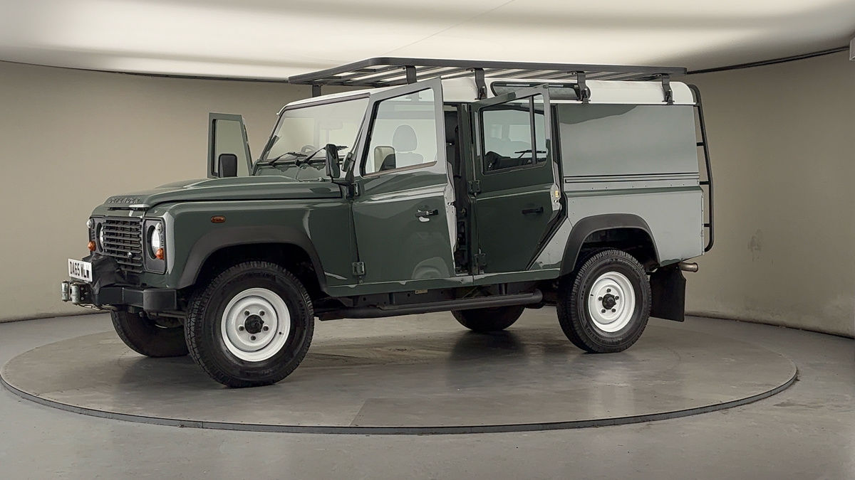 Used Land Rover Defender 110 2015 for sale - 77584256: Photo 49